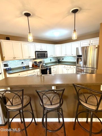 8 Stafford Way, Northumberland, NY 12831