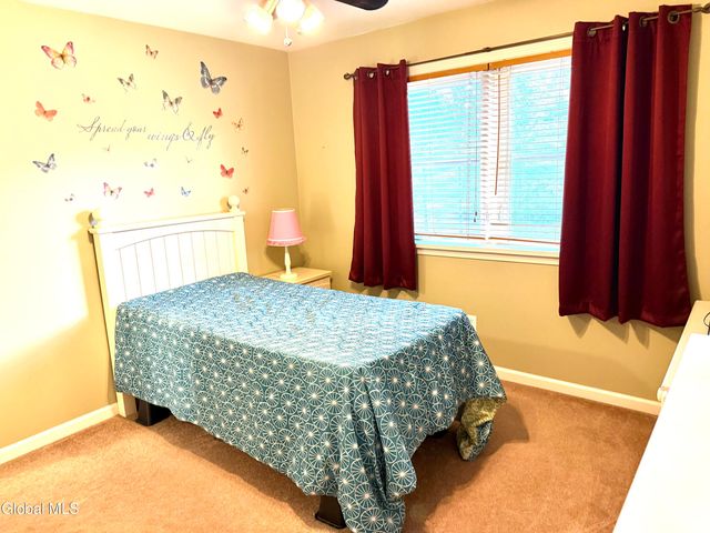 8 Stafford Way, Northumberland, NY 12831