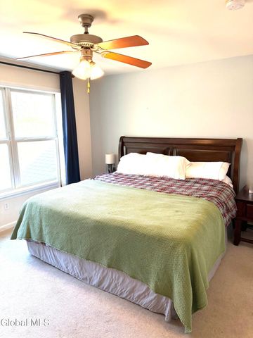 8 Stafford Way, Northumberland, NY 12831