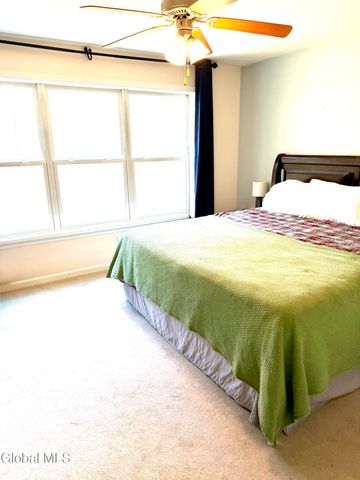 8 Stafford Way, Northumberland, NY 12831