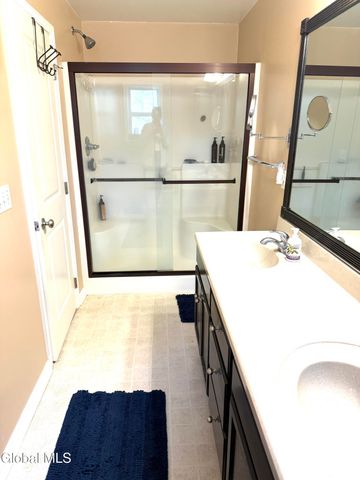 8 Stafford Way, Northumberland, NY 12831