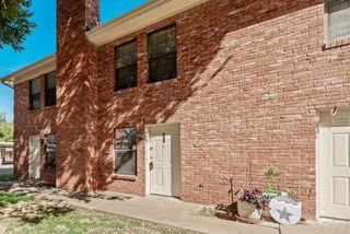 648 S Rogers Road S 650, Irving, TX 75060
