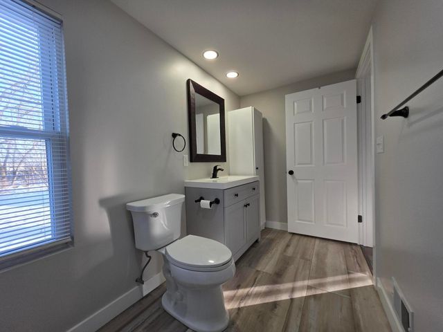 1837 E Stockbridge Avenue, Kalamazoo, MI 49001