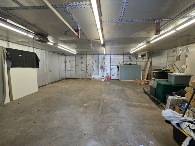 1837 E Stockbridge Avenue, Kalamazoo, MI 49001