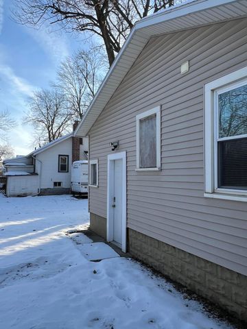 1837 E Stockbridge Avenue, Kalamazoo, MI 49001