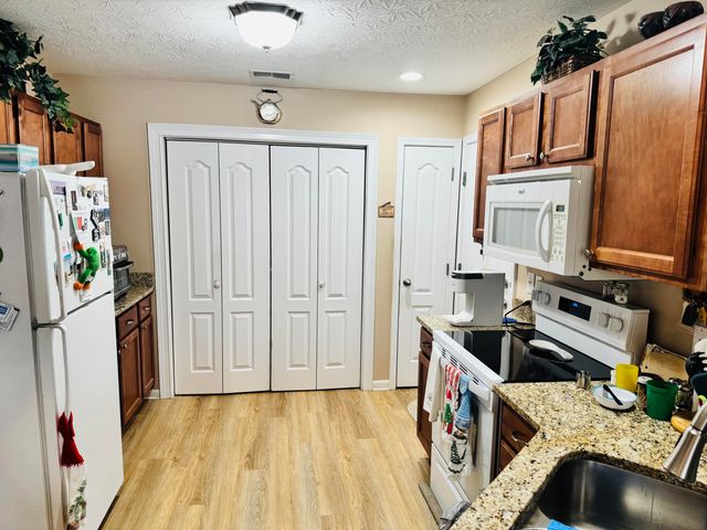 141 Goodman Way, Frankfort, KY 40601