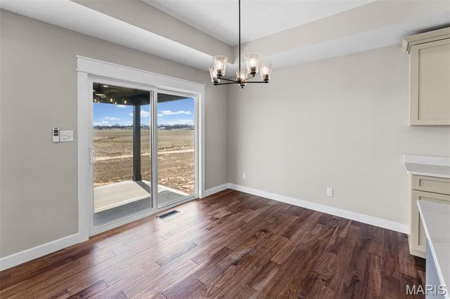 213 George Bush Boulevard, Troy, IL 62294