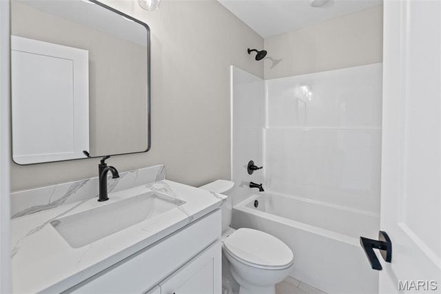 213 George Bush Boulevard, Troy, IL 62294