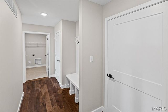 213 George Bush Boulevard, Troy, IL 62294