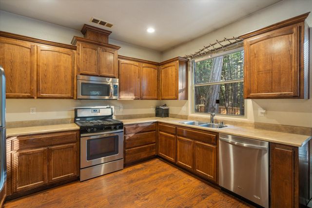 30821 Tinkerbell Lane, Shingletown, CA 96088