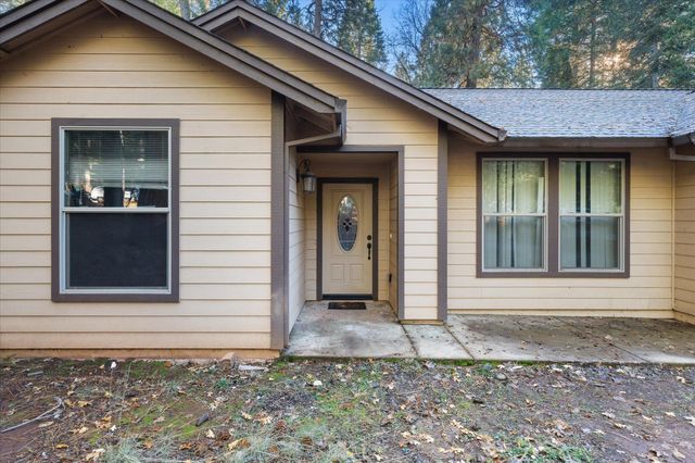 30821 Tinkerbell Lane, Shingletown, CA 96088