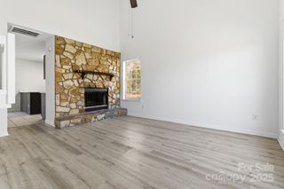 6113 Windsor Gate Lane, Charlotte, NC 28215