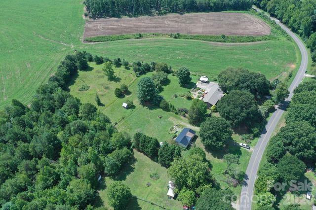 2848 Mount Ruhama Church Road, Maiden, NC 28650