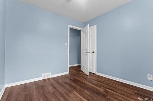 3734 W Buena Vista Street, Detroit, MI 48238