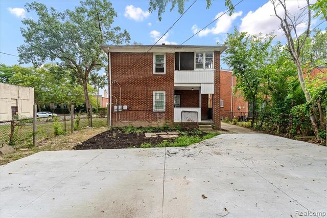 3734 W Buena Vista Street, Detroit, MI 48238