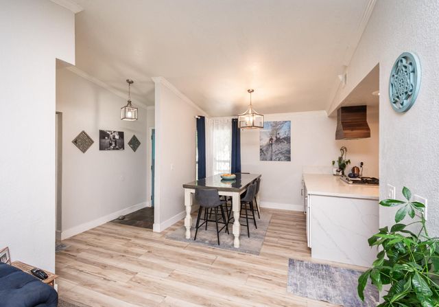 1366 Silver Spur Cir, Lincoln, CA 95648
