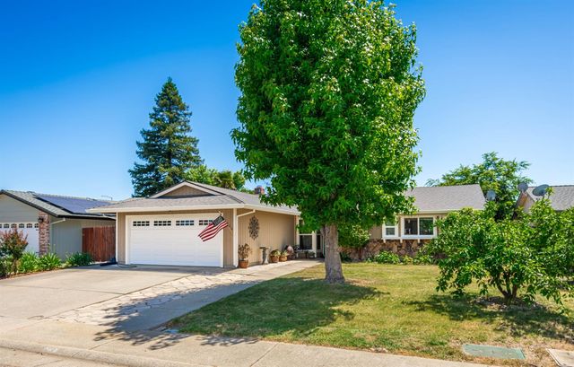 1366 Silver Spur Cir, Lincoln, CA 95648