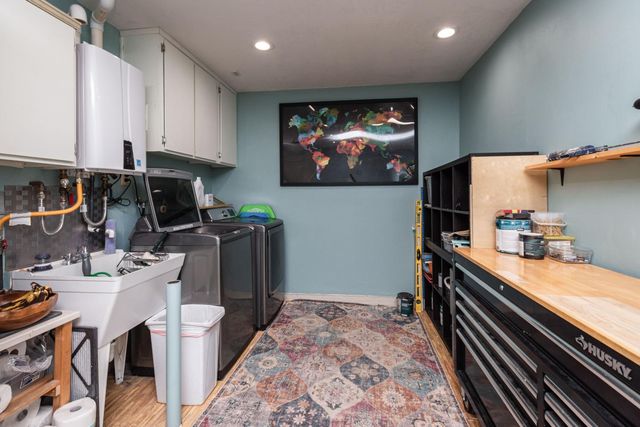 1366 Silver Spur Cir, Lincoln, CA 95648