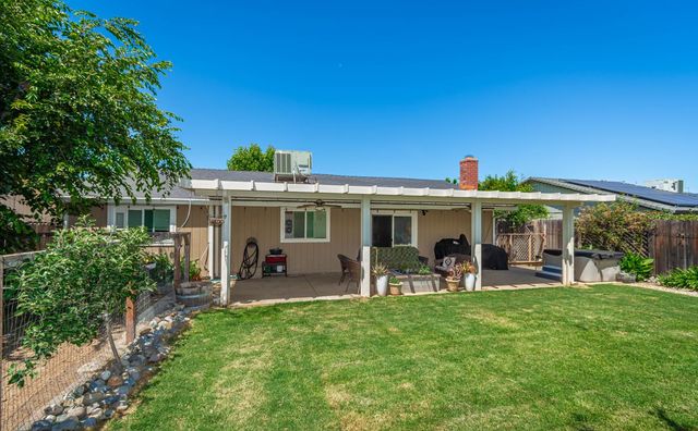 1366 Silver Spur Cir, Lincoln, CA 95648
