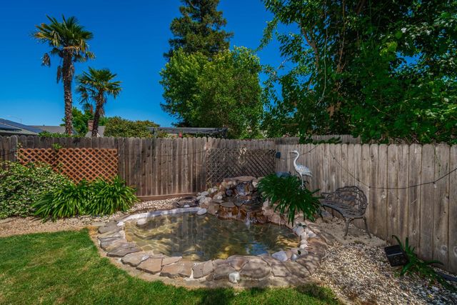 1366 Silver Spur Cir, Lincoln, CA 95648