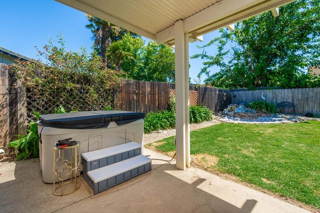 1366 Silver Spur Cir, Lincoln, CA 95648
