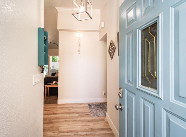 1366 Silver Spur Cir, Lincoln, CA 95648
