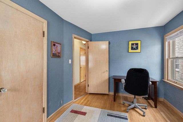 2550 N 96th STREET, Milwaukee, WI 53226