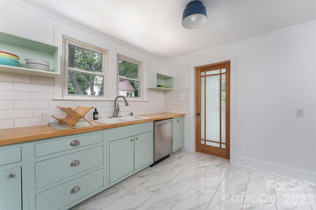 31 Tremont Street, Marion, NC 28752