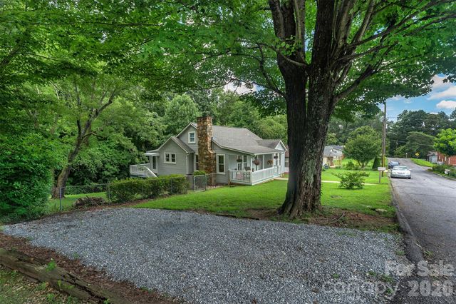 31 Tremont Street, Marion, NC 28752