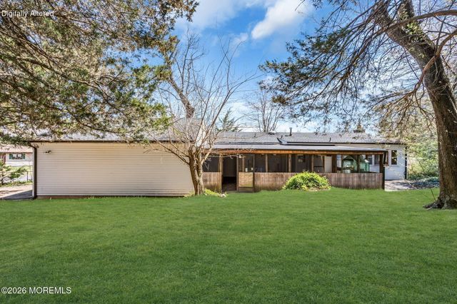 40 Redwood Place, Jackson, NJ 08527