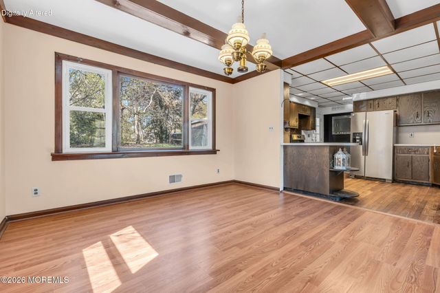 40 Redwood Place, Jackson, NJ 08527