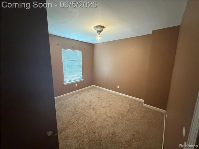 47 Osceola Drive, Pontiac, MI 48341