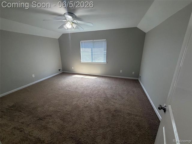 47 Osceola Drive, Pontiac, MI 48341