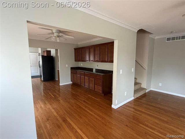 47 Osceola Drive, Pontiac, MI 48341