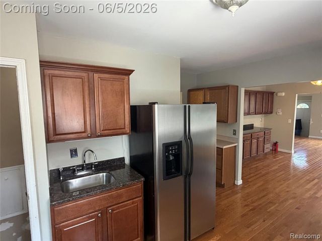 47 Osceola Drive, Pontiac, MI 48341