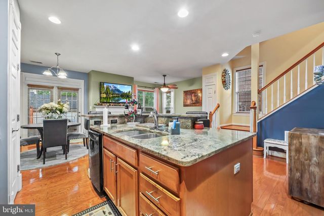 2725 CELESTIAL DR, Woodbridge, VA 22191