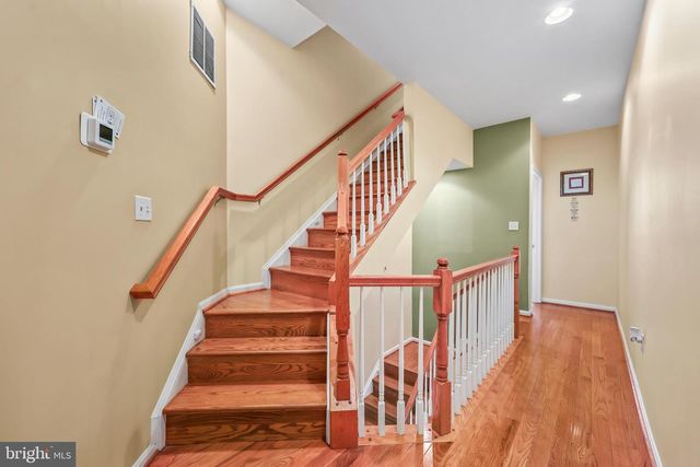 2725 CELESTIAL DR, Woodbridge, VA 22191