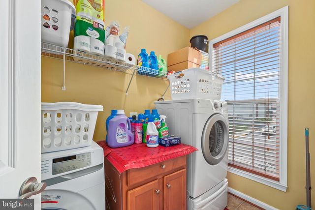 2725 CELESTIAL DR, Woodbridge, VA 22191