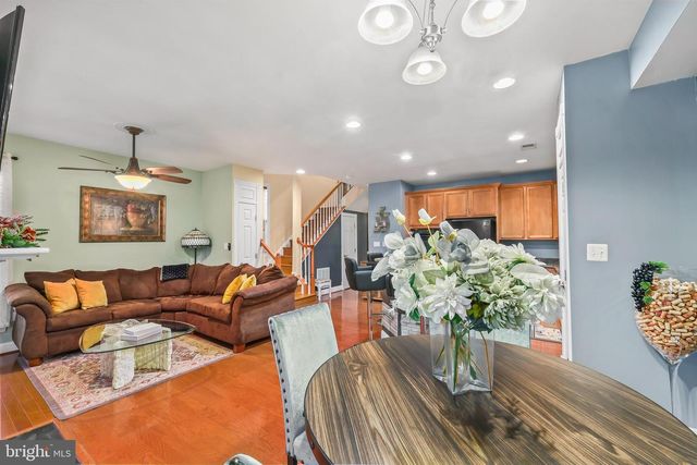 2725 CELESTIAL DR, Woodbridge, VA 22191