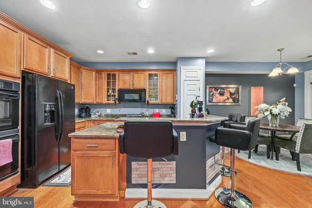 2725 CELESTIAL DR, Woodbridge, VA 22191