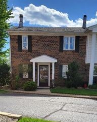 110 Chippewa Drive G-3, Marietta, OH 45750