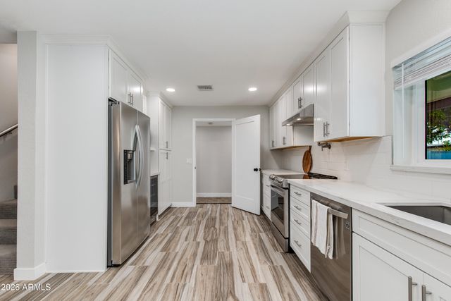 5802 E CORRINE Drive, Scottsdale, AZ 85254