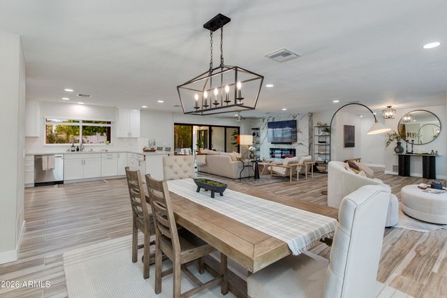 5802 E CORRINE Drive, Scottsdale, AZ 85254
