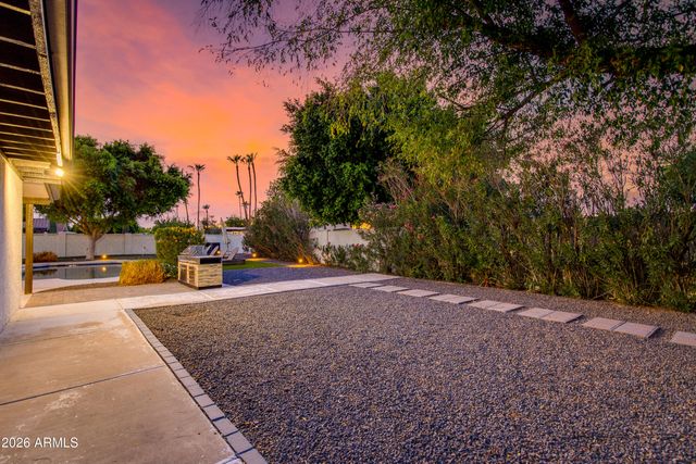 5802 E CORRINE Drive, Scottsdale, AZ 85254