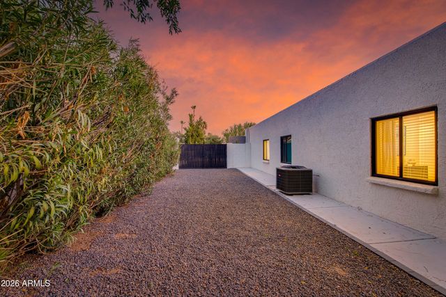 5802 E CORRINE Drive, Scottsdale, AZ 85254