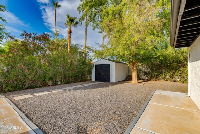 5802 E CORRINE Drive, Scottsdale, AZ 85254