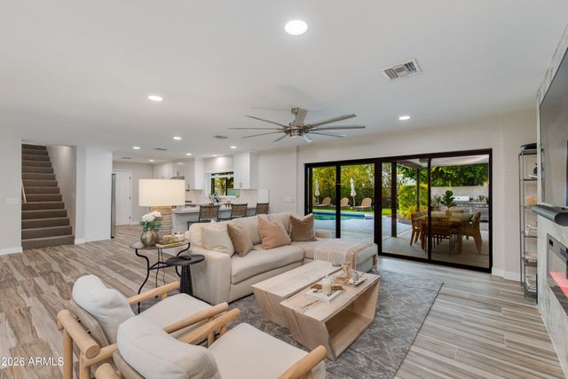 5802 E CORRINE Drive, Scottsdale, AZ 85254