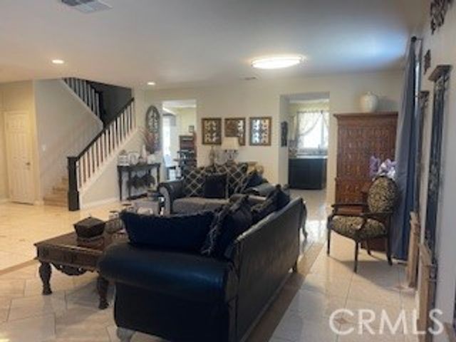 18689 Hawkhill, Perris, CA 92570