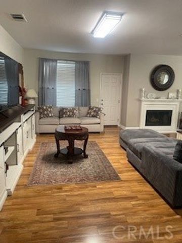 18689 Hawkhill, Perris, CA 92570