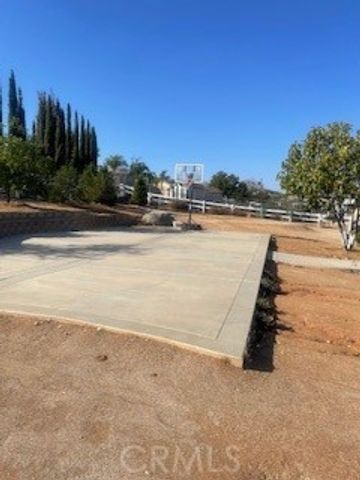 18689 Hawkhill, Perris, CA 92570